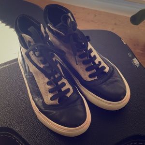 Vince laced sneakers